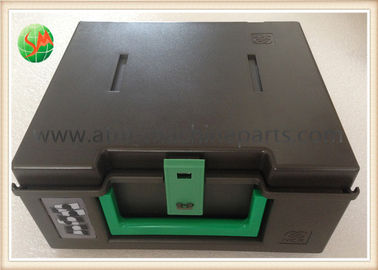 ATM-Machinencr Latchfast van de de cassetteweigering van de Zuiveringsbak NCR ATM Delen 445-0663390