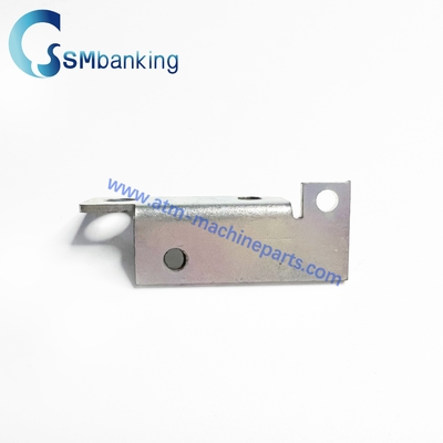 NCR S2 Dispenser Hardware Op SNT Solenoïde Valve 4 gaten