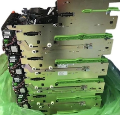 01750234240 1750234240 Geldautomaat Wincor Nixdorf Chassis 5 Kassetten LONG PREASSD Geldautomaatonderdelen